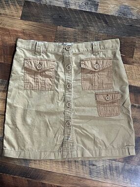Roxy Tan Button-Front Mini Skirt with Pocket Details (7)